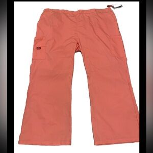 Dickies Relaxed Fit Scrub Pants NWT Pink 3X Cargo Pockets